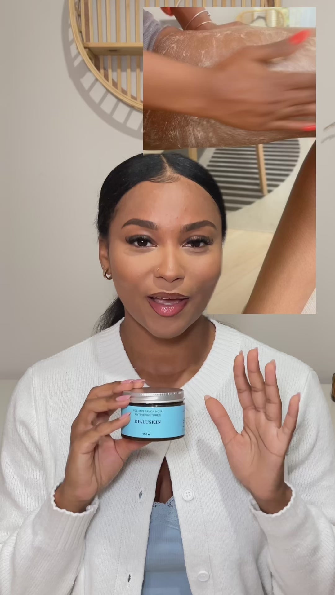 Load video: &lt;p&gt;For optimal results, apply the peeling 2–3 times a week on clean, damp skin, focusing on stretch marks. Follow daily with the Soothing Oil to deeply nourish, repair, and protect your skin from future marks.&lt;/p&gt;